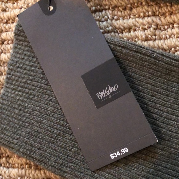 Moss Green Knit Dress - Picture 7 of 8